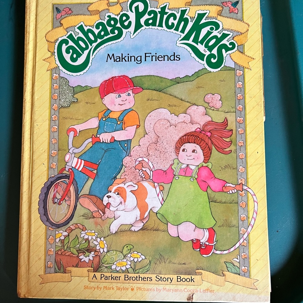 Cabbage Patch Kids Making Friends Book Hardcover 1984
